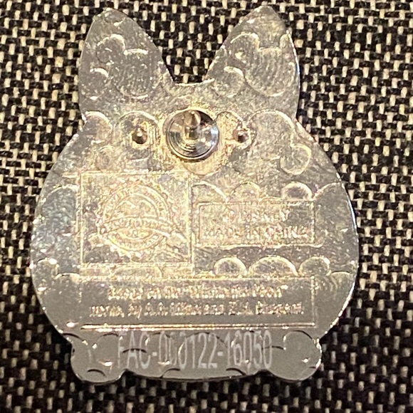 Disney Pin‎ 2015 Tsum Tsum Mystery - Winnie the Pooh Piglet
#108013 - Picture 3 of 3